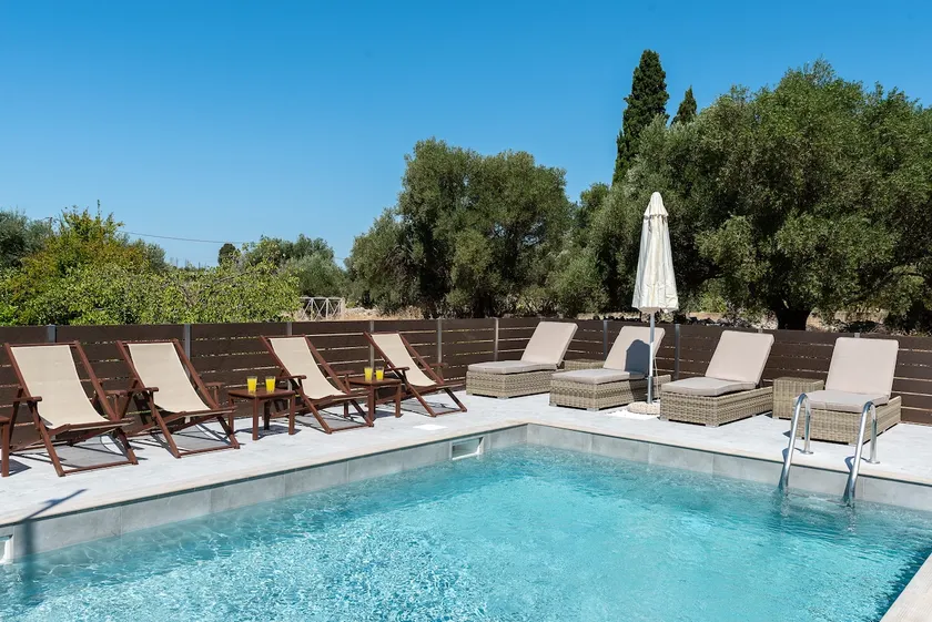 Waterway Luxury Residence-Apartment 1 - Image 1