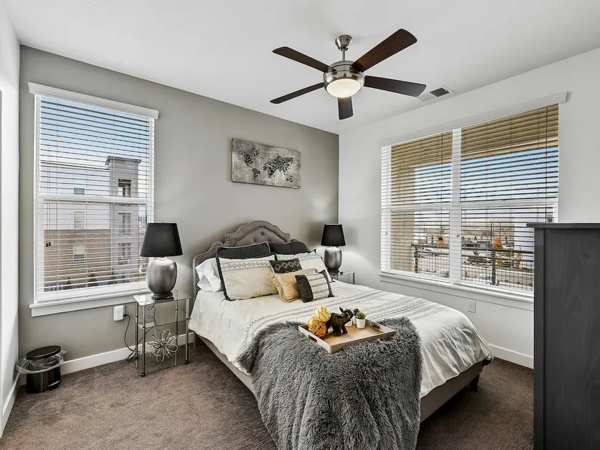 Gorgeous Stay/Luxury Amenities - Pet Friendly - Image 1