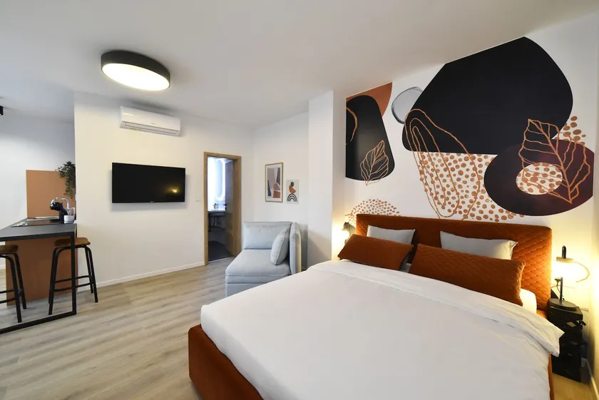 Modern & Chic City Studio in the city center - Image 1