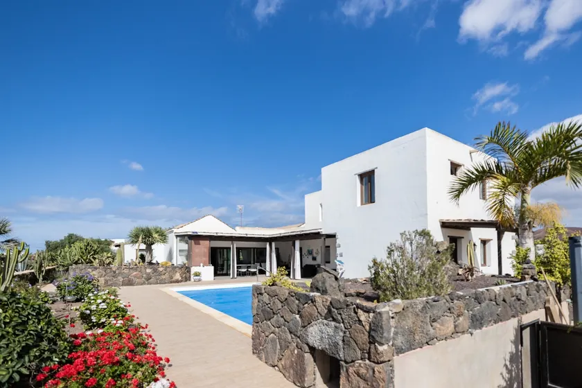 Casa Ludo, Heart of Lajares,private pool& asdlwifi - Image 1