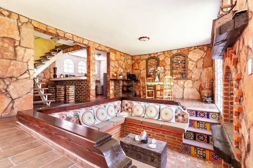The Temazcal cabin. - Image 1