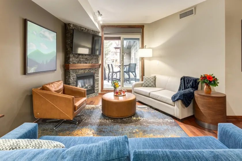 Peaceful Getaway in Canmore Perfect for Group - Image 1