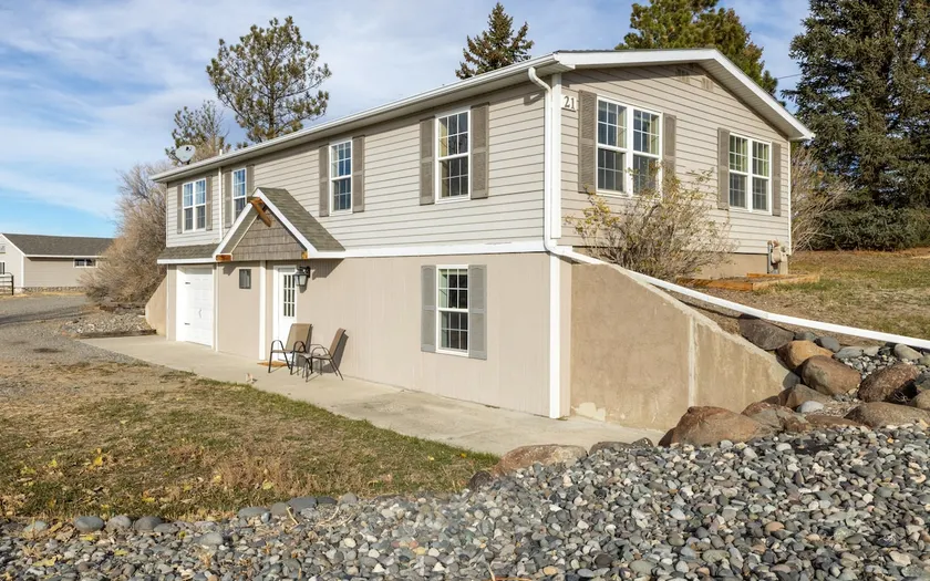 Sage Creek Guest House - 4 bdrm with great views - Image 1