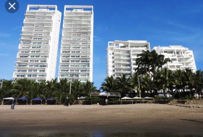 Comfortable Ocean View Suite at Playa Azul Resort - Image 1