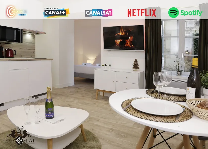 Cocon Cosy Flat - Hyper-Centre Senlis - Image 1