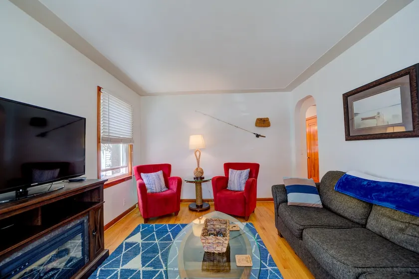 Pet Friendly Home Near Pere Marquette! - Image 1