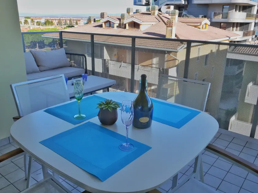 Aquarium on the lagoon - Luxury Panoramic Apartment - Image 1