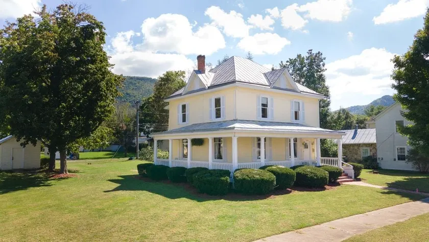 Century old Home - Image 1