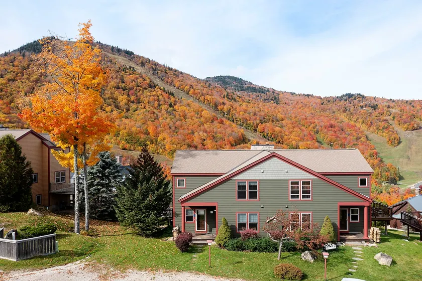 Topridge 3BR w Incredible View & Private Hot Tub! - Image 1