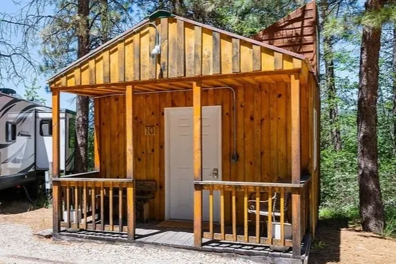 Chapel Creek Cabin 10 - Image 1