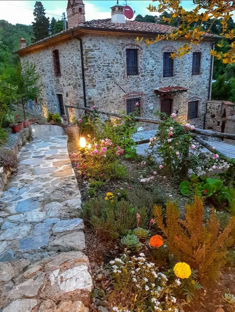 Villa Pera by Nicola Real Estate - Image 1
