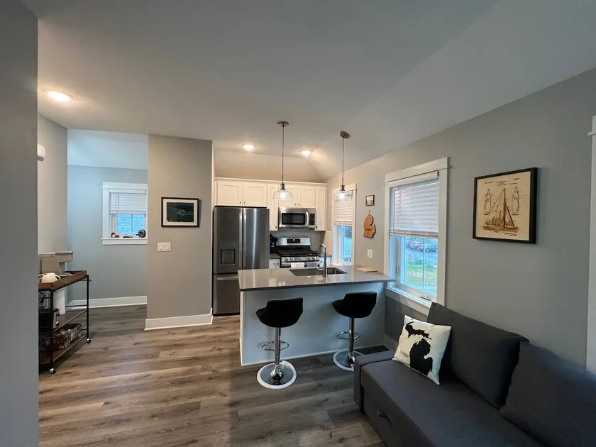 Downtown Condo steps from the Water! - Image 1