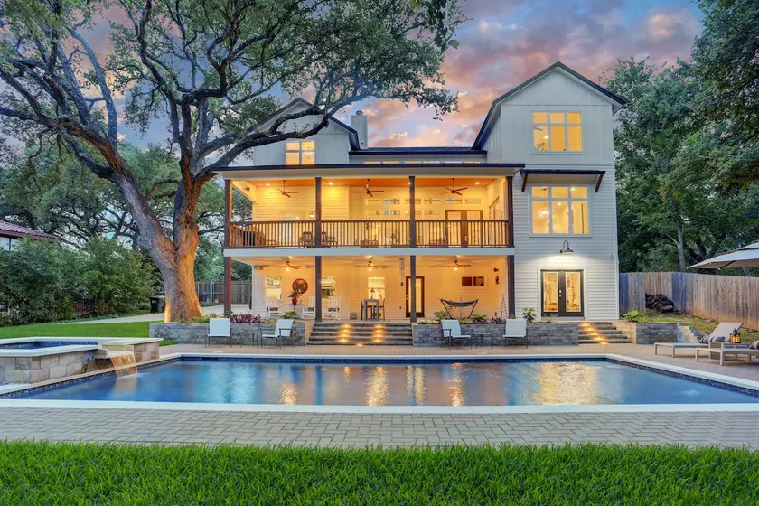 7 BR on the Creek | Pool | Spa | Close to Downtown - Image 1
