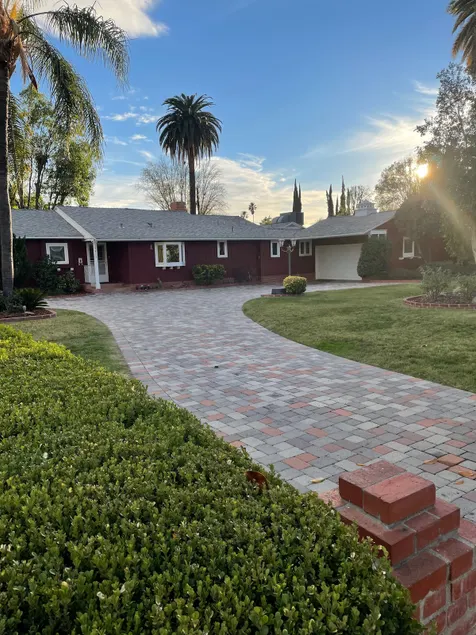 Lake Balboa Ranch Home with Pool & indoor Jacuzzi - Image 1