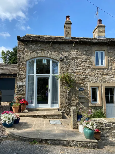 Brigstone Stable - charming peaceful cottage - Image 1