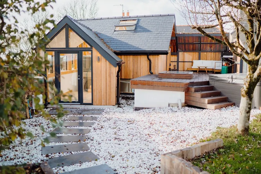 Beavers Lodge. Luxury Property with Hot Tub - Image 1