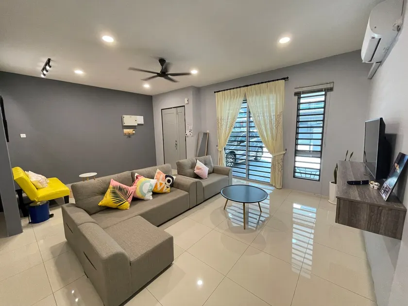 CozyRetreat by Jane-2.5storey in Ipoh (15pax) - Image 1