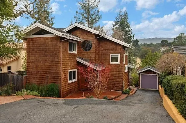 Los Altos Living: 4 bed, 3 bath home - Image 1