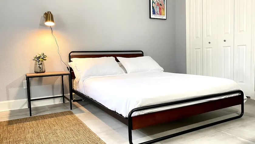 Private Guest suite in central Brandon location - Image 1