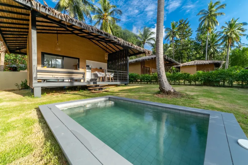 Eco Bungalow with Private Pool & Mountain View B4 - Image 1