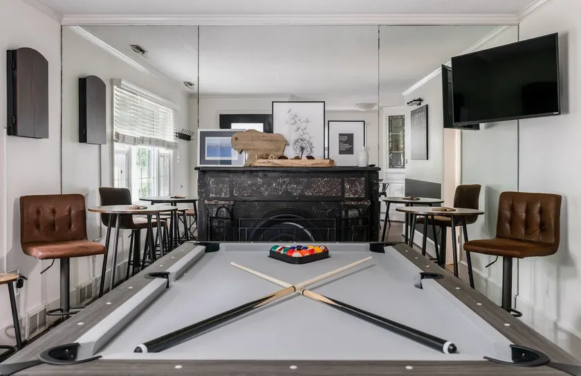 Option B | GameRoom, Location, Patio, Pet-Friendly - Image 1