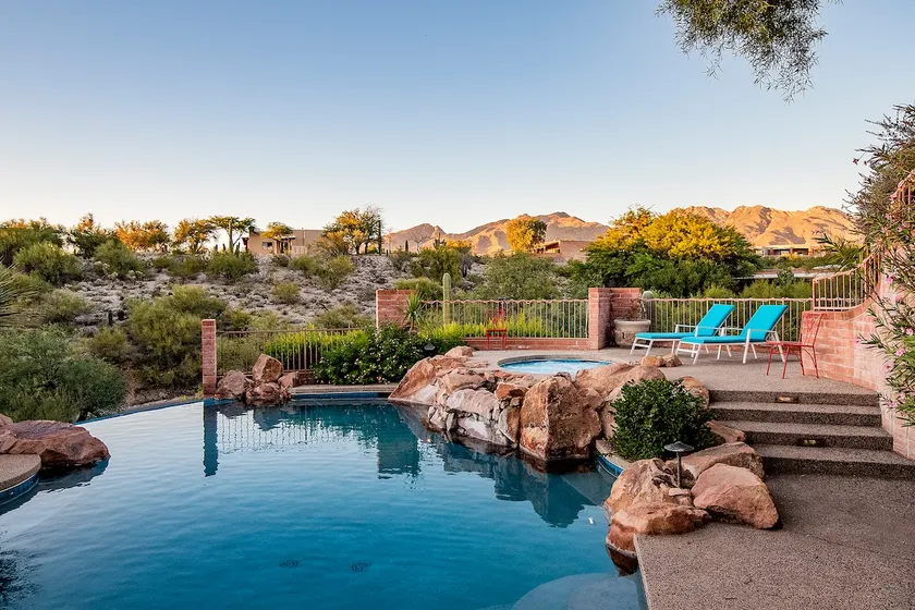 Saguaro Vista Escape! - Pool! Spa! Views! - Image 1