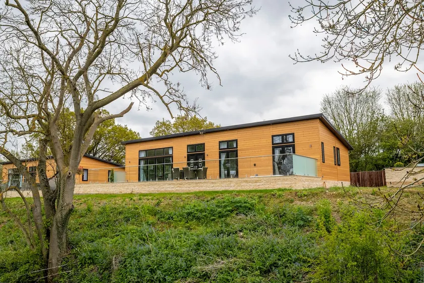 Magdalene Lodge, Cambridge Country Club - Image 1