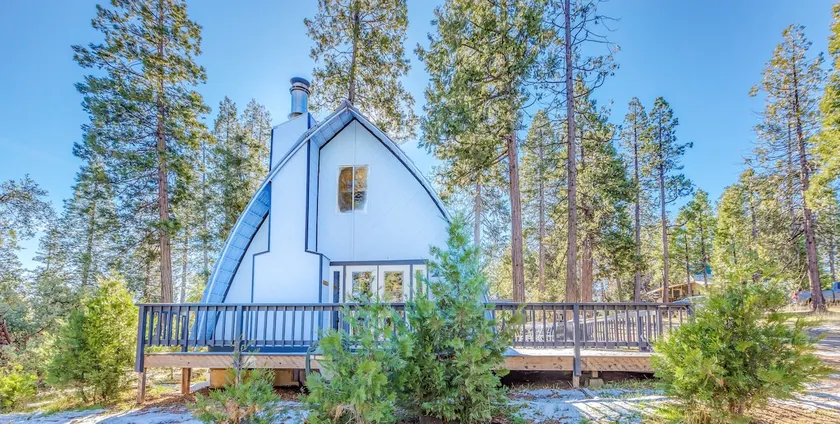 Unique Auberry A-Frame Cottage Between Natl Parks - Image 1