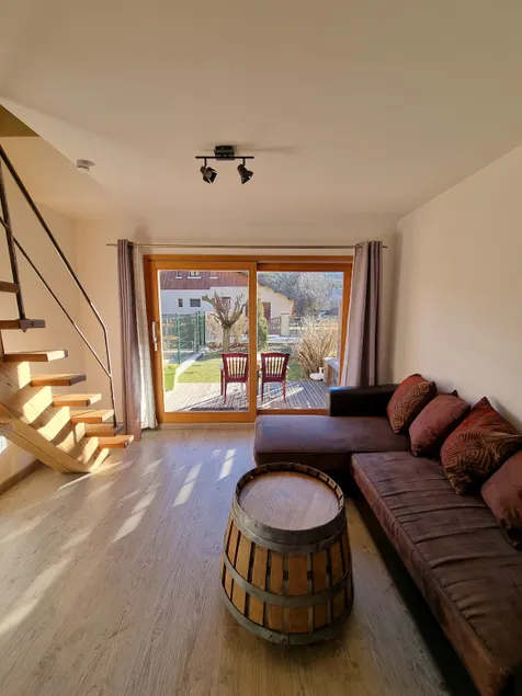 House + garden with mountain views - Image 1