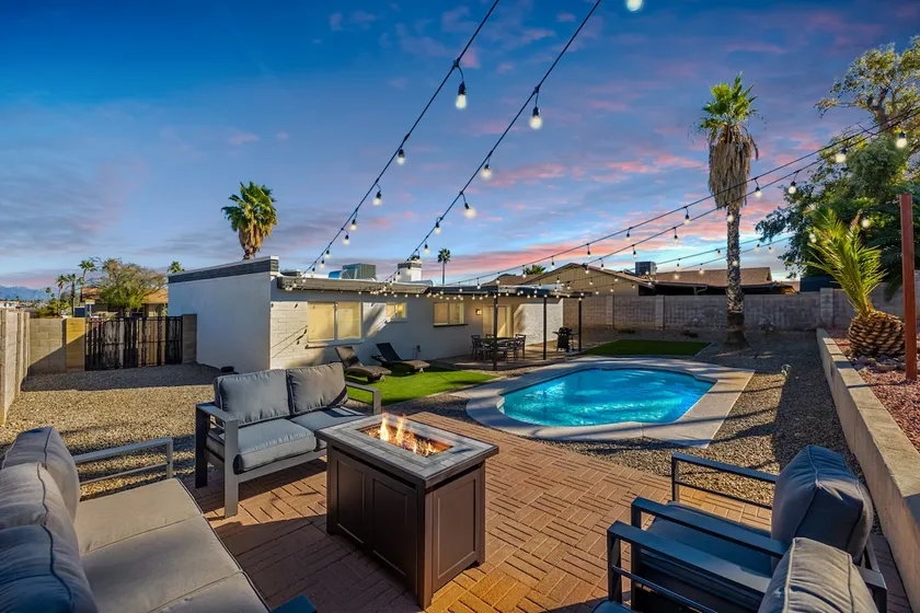 Stunning PHX/Scottsdale Retreat: Heated Pool&Views - Image 1