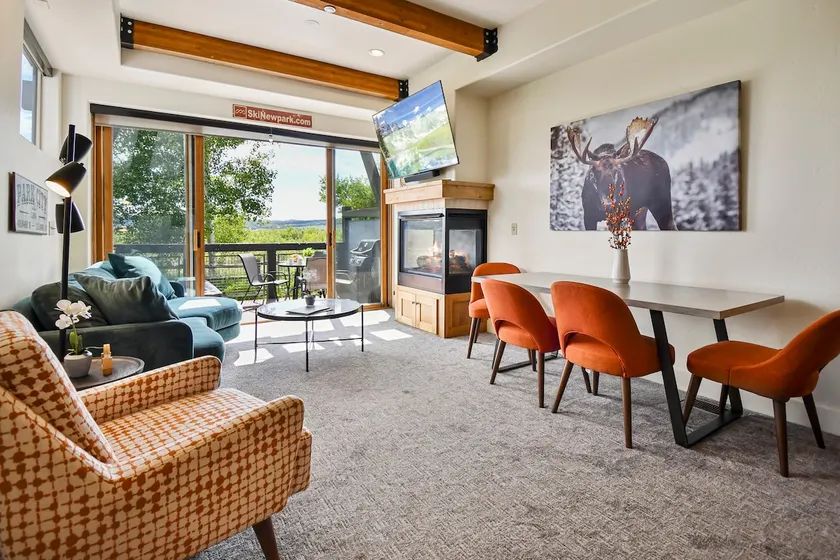 skiNewpark35:Walkable, View, Deck, Hot Tub, Garage - Image 1