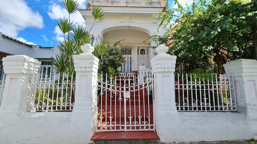 Villa 109 - Your luxury stay in Havana - Image 1
