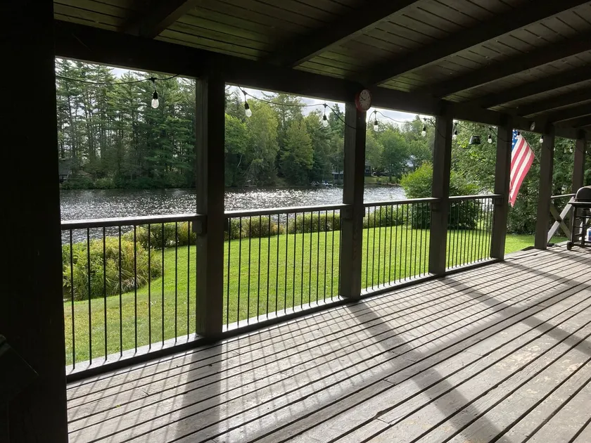 Whitney Landing: A Lakeside Getaway on Upper Cold Stream Pond - Image 1