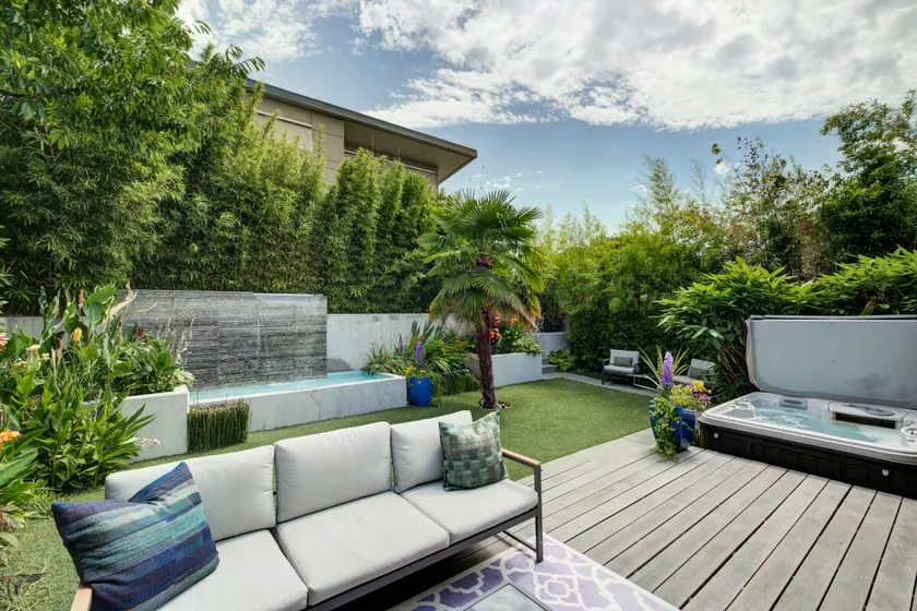 Resort Style Home with Exceptional Amenities - Image 1