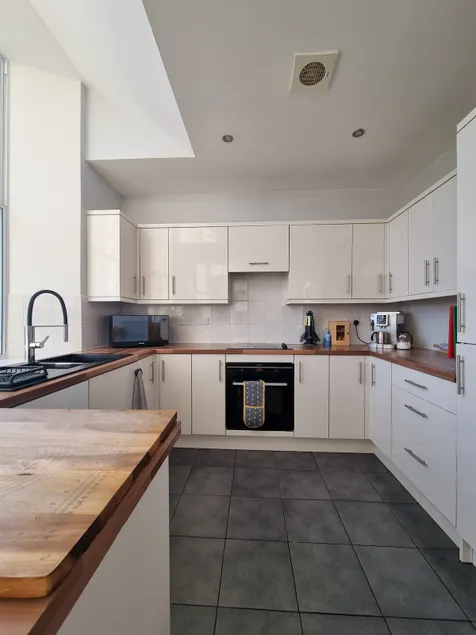 Stylish Cupar Flat | Near St Andrews | FreeParking - Image 1