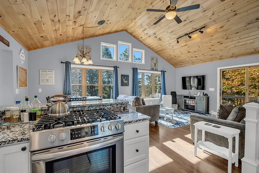 Family Getaway in Oxford Hills! - Image 1
