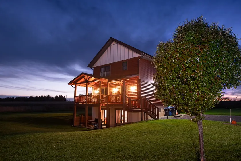 Twin Chalets of Finger Lakes - Image 1