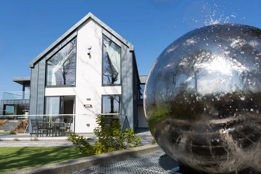 Dafarn Newydd Lodge - Image 1