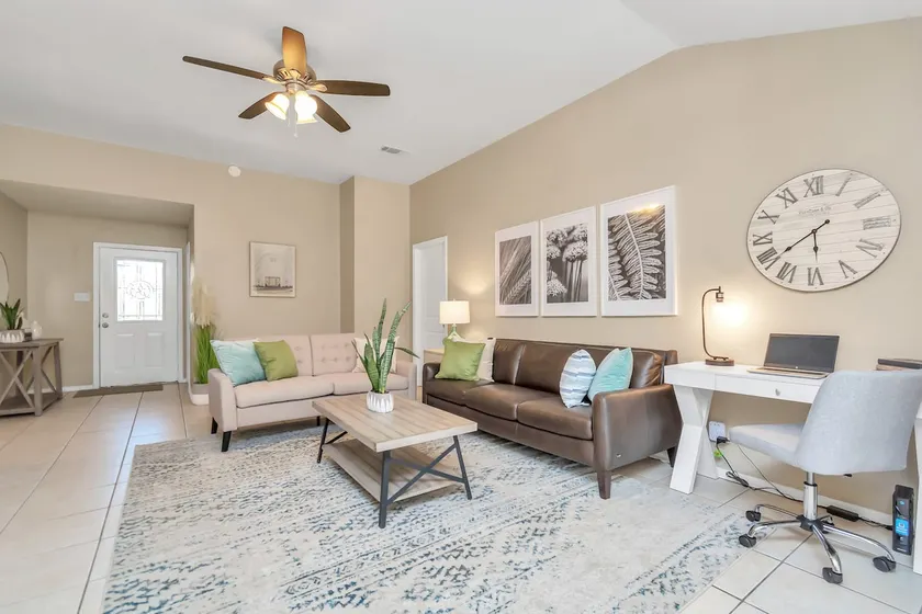 Pet-Friendly Peaceful Country Setting Retreat - Image 1