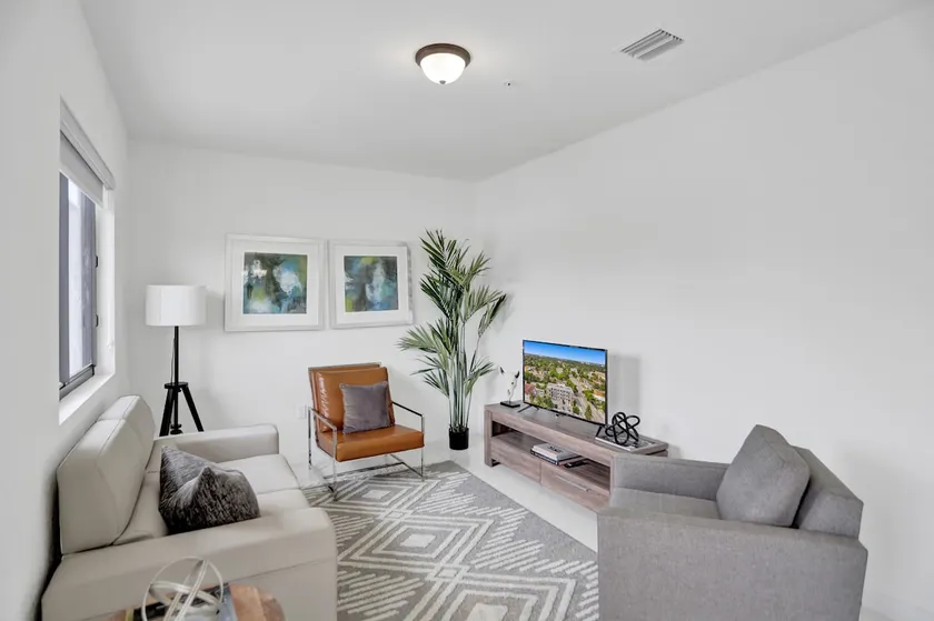 Two-bedroom apartment - Renzzi Wynwood - Image 1