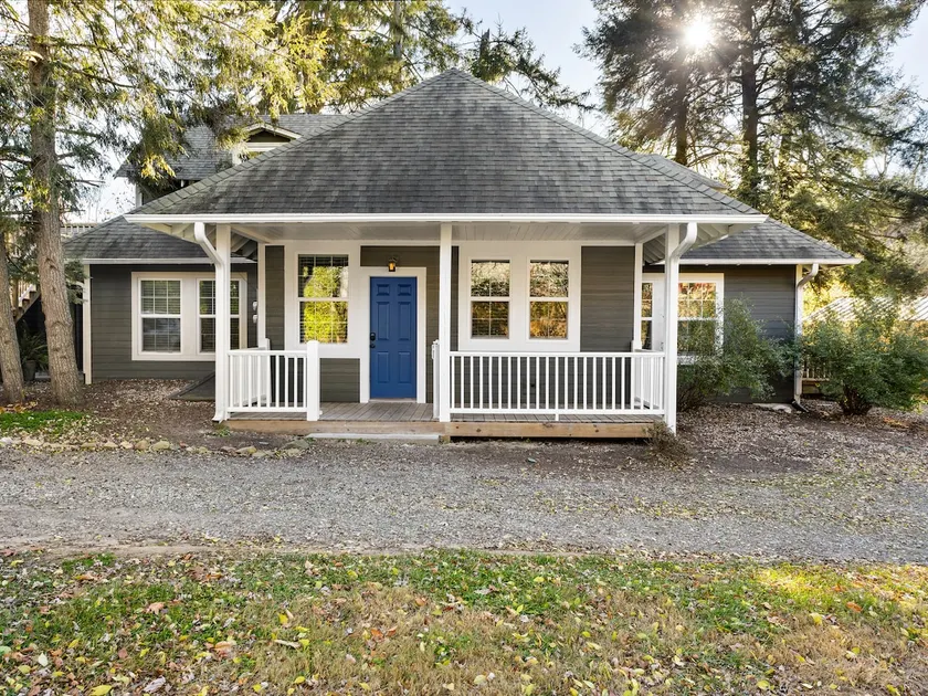 Cozy & Chic Woodfin Apt, 15 min to DT AVL - Image 1