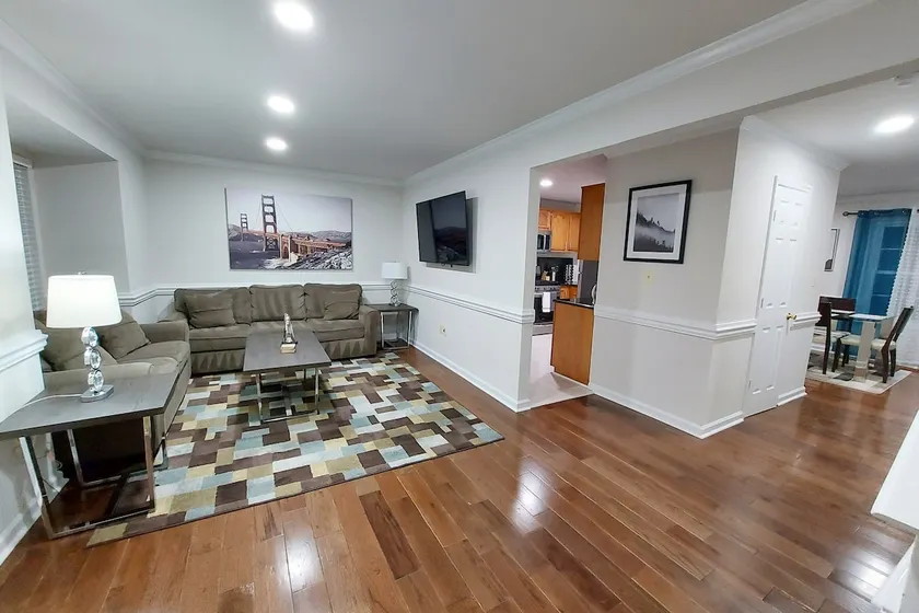 $245/Amazing 3LV, 4BR TH, 3.5BTH close to Quantico - Image 1