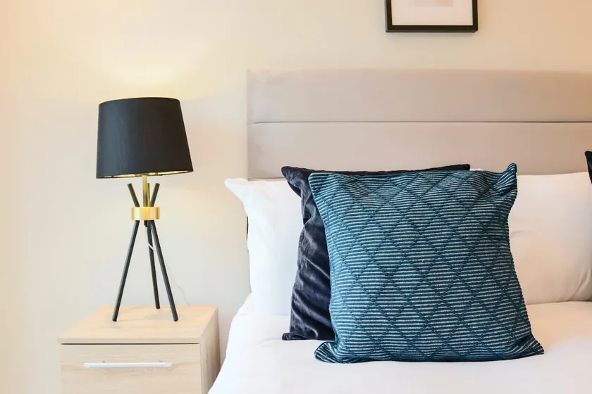 ✨ Boutique One Bedroom in  Prime Location Welwyn Garden City - City Centre ✨ - Image 1