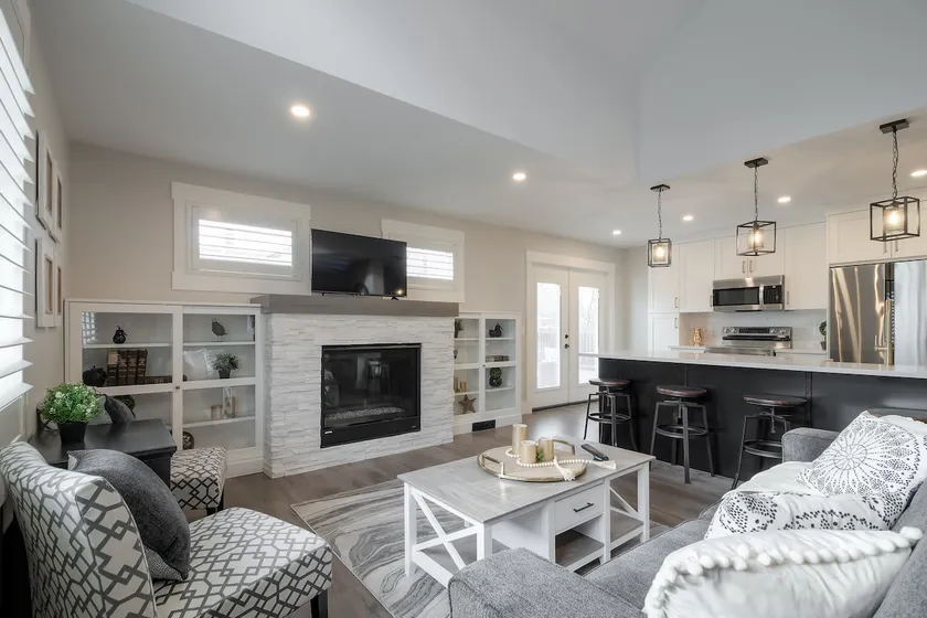 Upscale Victoria Park 2-Bedroom Main Floor - Image 1
