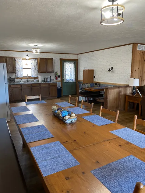 Relaxing Lakefront Getaway 16 Miles from Branson! - Image 1