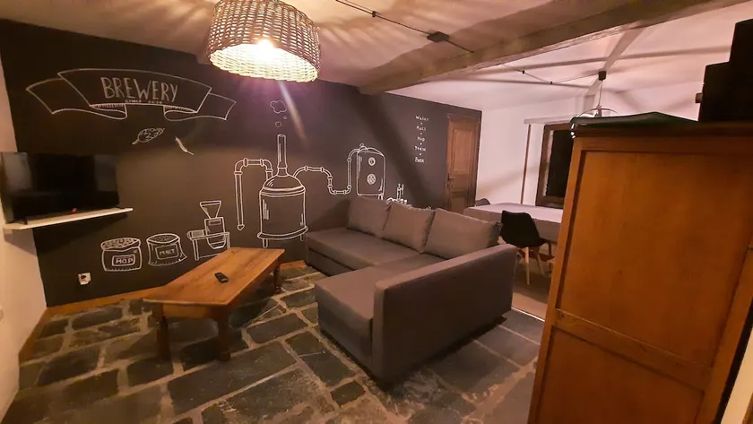 ”La Houblonnière” Brewery Gîte - Image 1