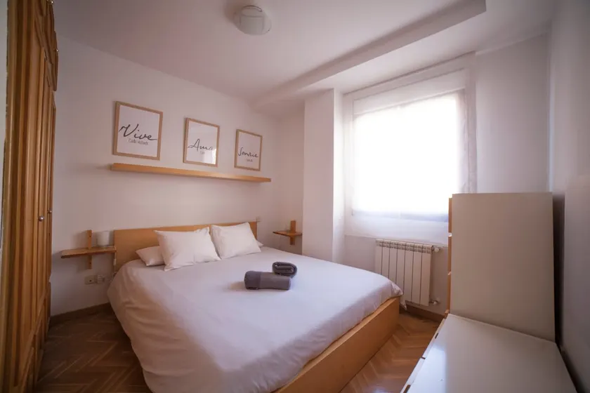 Flat with parking in the center of Las Rozas - Image 1