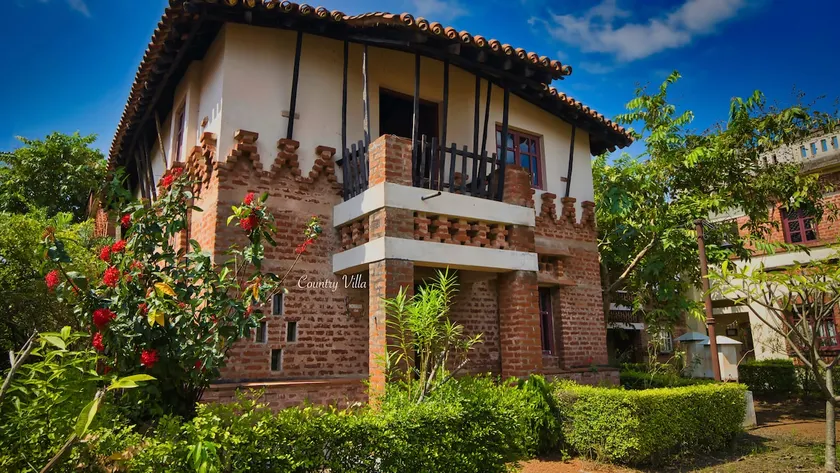 Country Villa with Modern Amenities, Santiniketan - Image 1