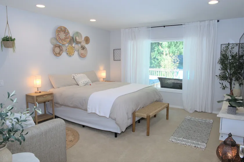 King Spa Suite *Hot Tub*Fire Pit, Perfect Getaway! - Image 1