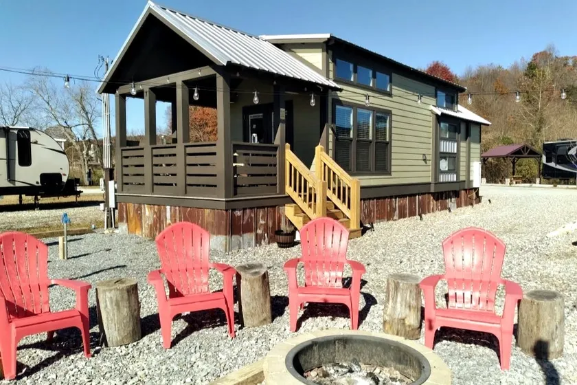 Summer Headquarters! Blue Ridge Tiny Home - Image 1